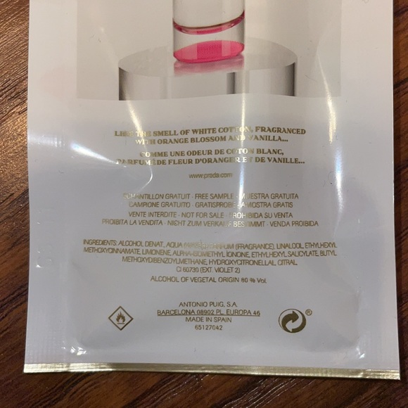 NWT Prada Candy Kiss Perfume Sample - Picture 5 of 10